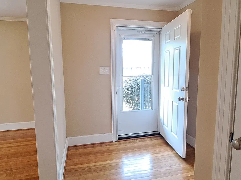 1304 Stockton Rd — Photo 10