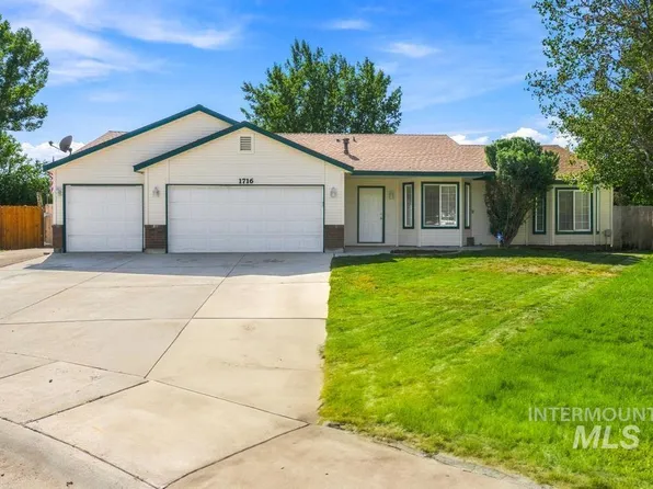 1716 W Plum Ct, Nampa, ID 83651