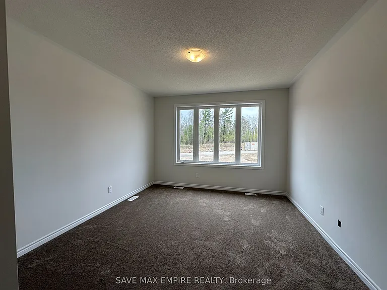 3 Tran St — Photo 12