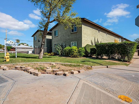 3rd image of 2234 W HAZELWOOD Street