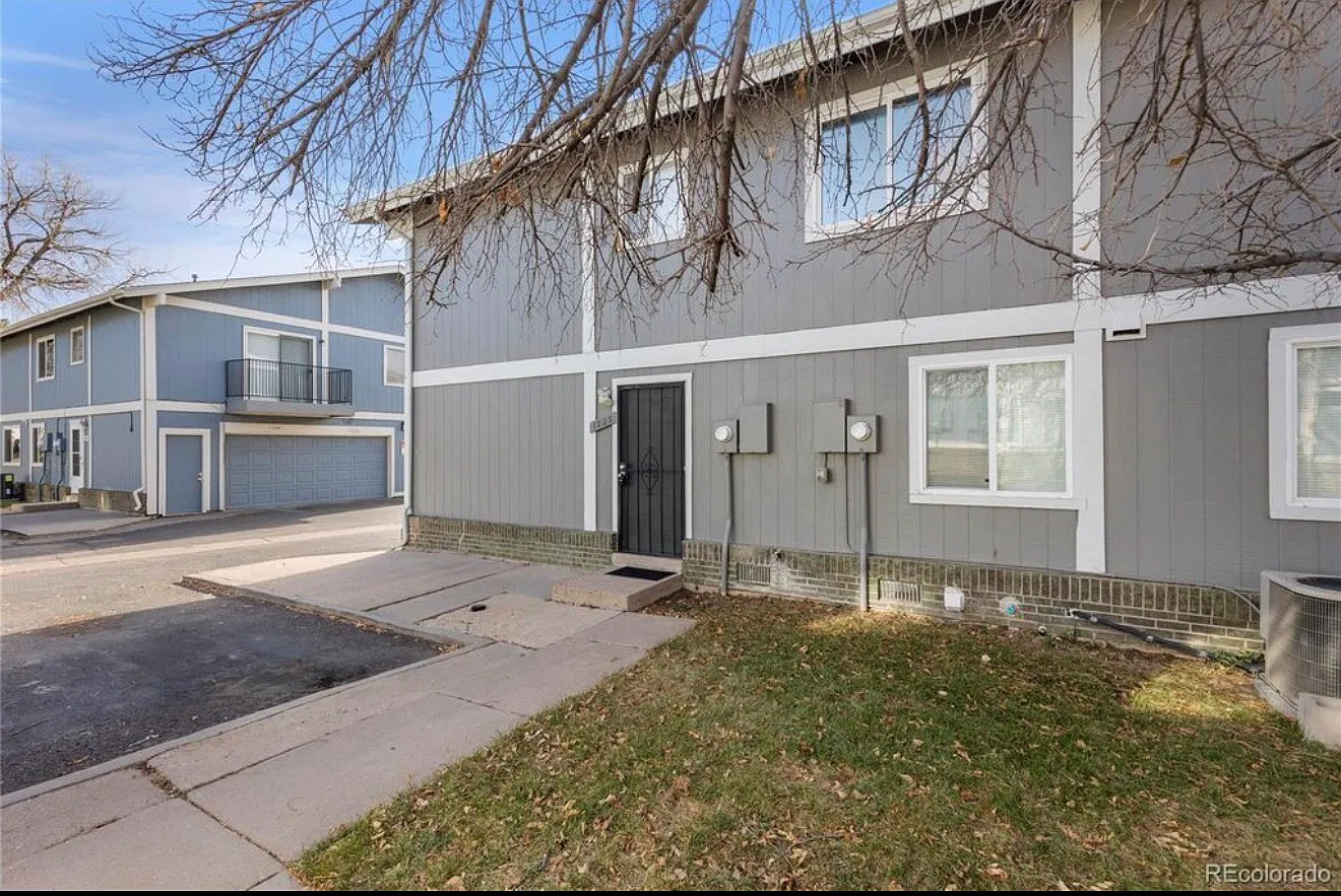 2 bed, 840 sqft, $1,800 — Photo 4