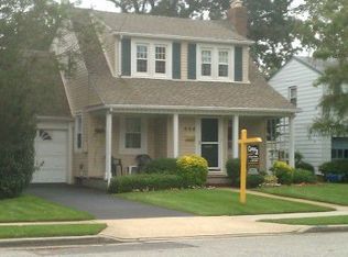 664 Joy Blvd, Baldwin, NY 11510