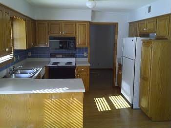 4th image of 6401 W 158th Pl