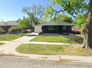 943 W Signora Dr, Salt Lake City, UT 84116