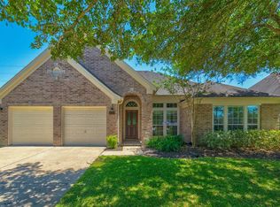 421 Blossomwood Dr, League City, TX 77573