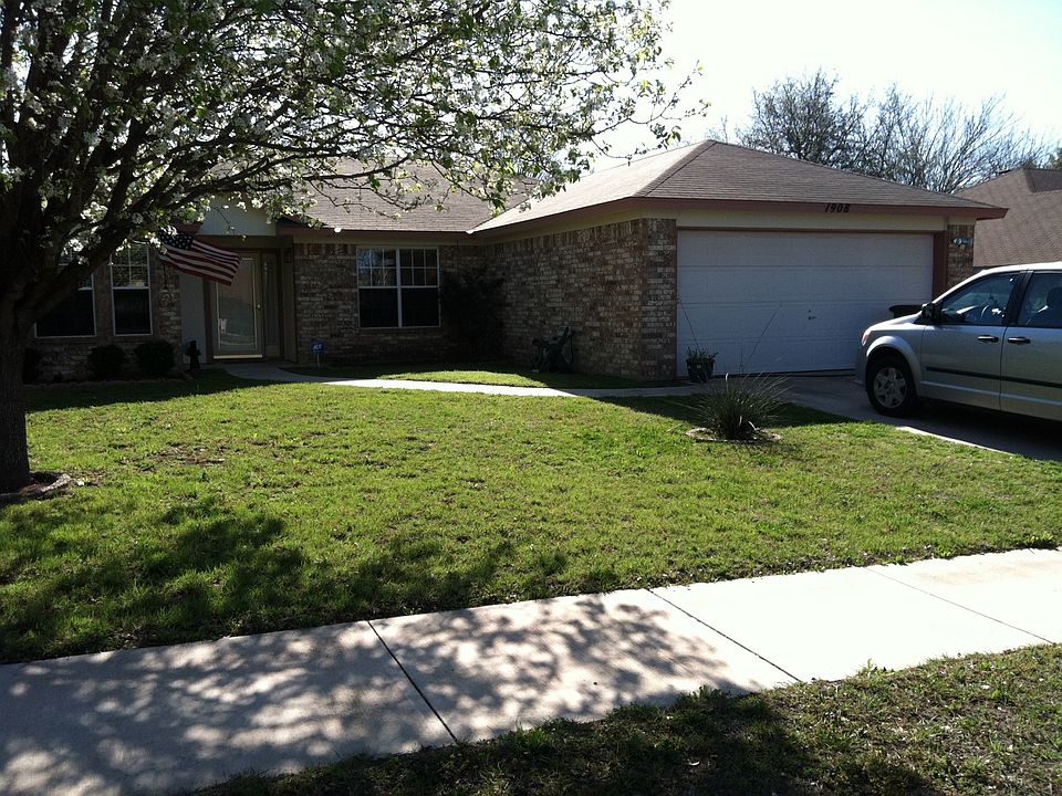 1st image of 1908 Sundown Dr
