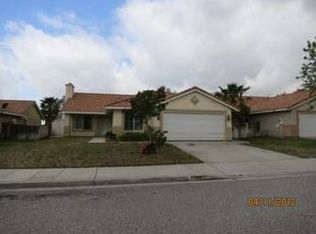 9360 Carob St, Fontana, CA 92335