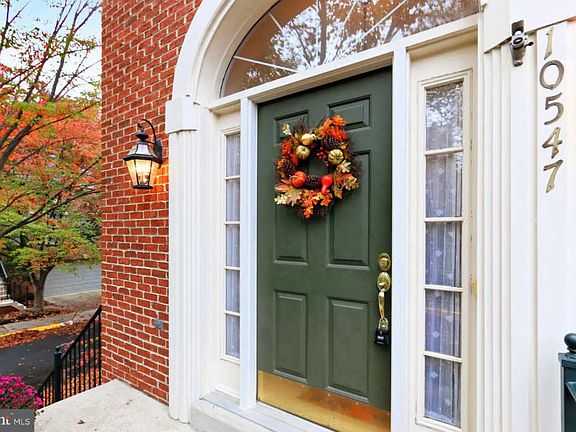 4th image of 10547 James Wren Way