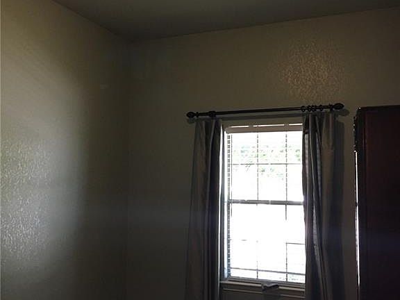 4th image of 536 Braewick Dr