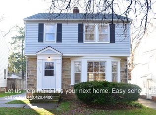 3534 Radcliffe Rd, Cleveland Heights, OH 44121