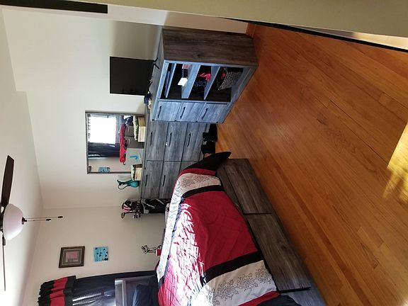 5th image of 519 Glenwood Dr APT 1