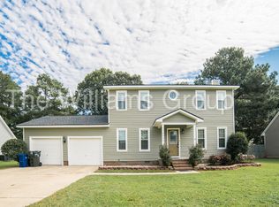 6626 Burgenfield Dr, Fayetteville, NC 28314