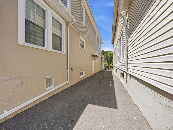 4th image of 4523 Monticello Avenue