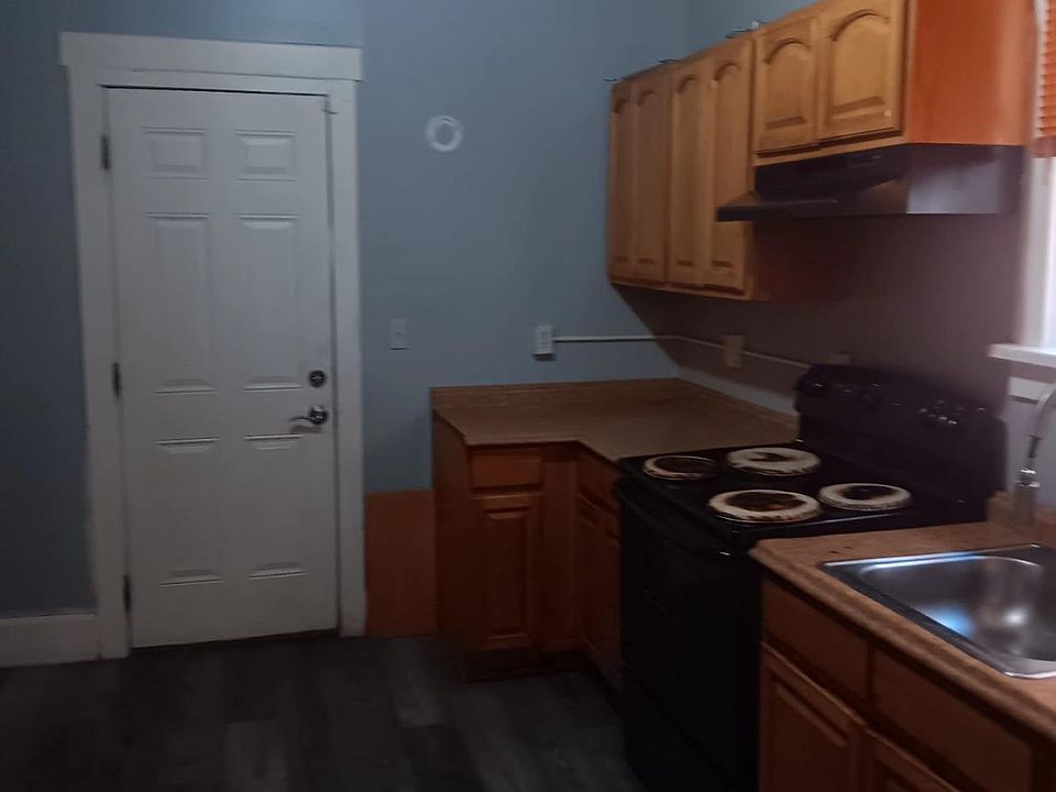 1st image of 1121 N 15th St