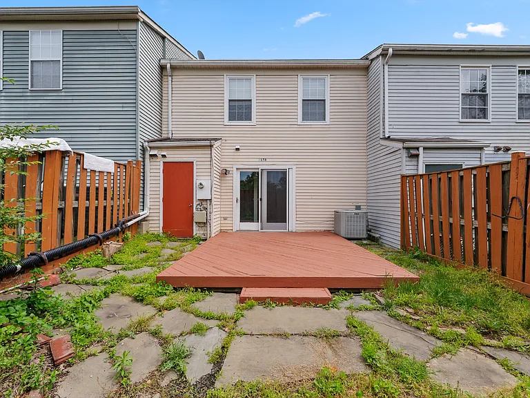 2178 Mager Dr — Photo 11