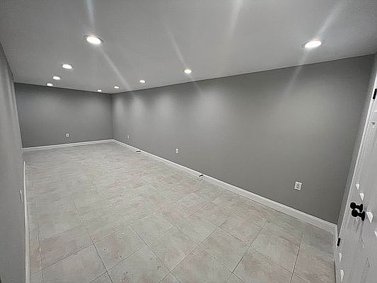 2nd image of 6 W 75th St #1F