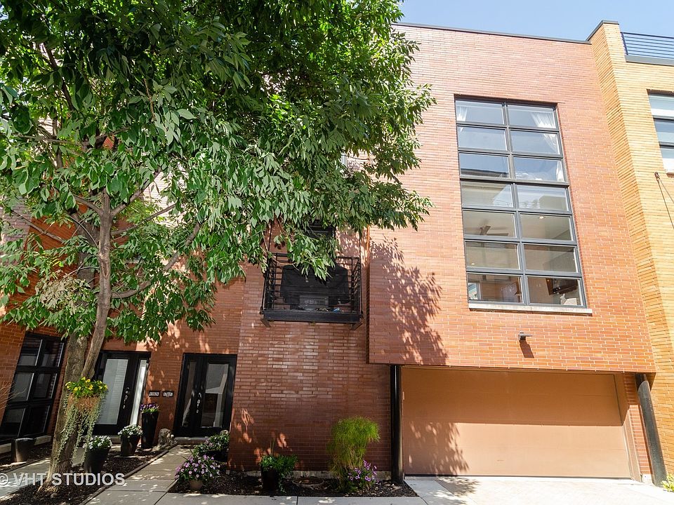1st image of 1767 N Hoyne Ave #L