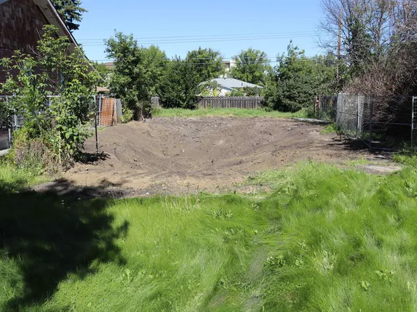 5402 51st Ave, Wetaskiwin, AB T9A 0V9