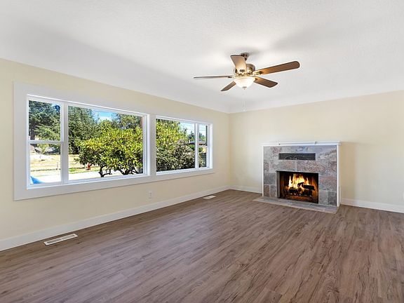 5th image of 8020 274th St NW