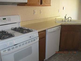 4th image of 2675 Decker Way