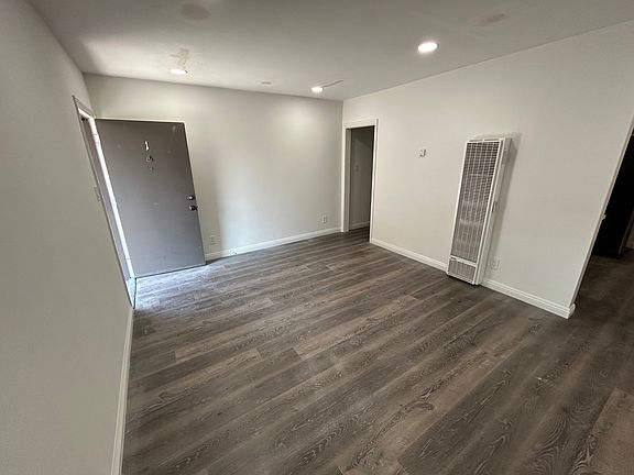 2nd image of 1132 N Coronado St #1