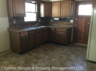 7026 W Acacia St, Milwaukee, WI 53223