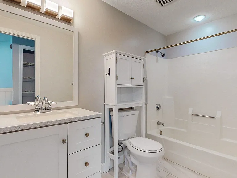 8 Ledgewood Way #10 — Photo 7
