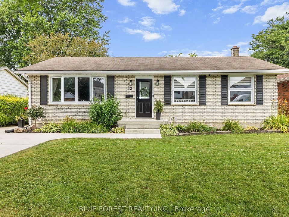 1st image of 42 Dunwich Dr