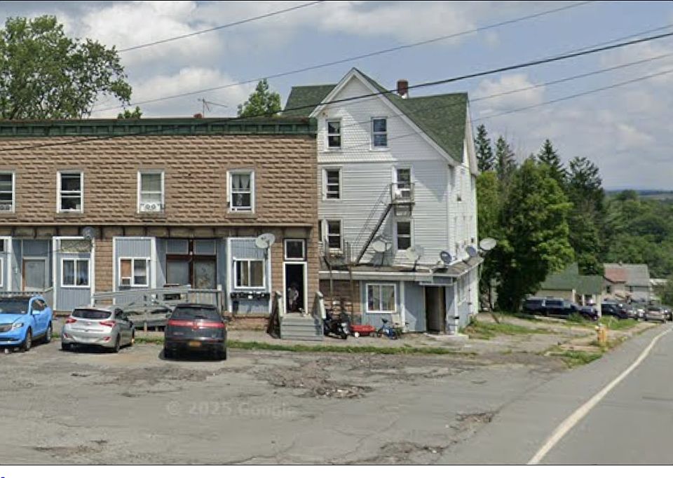 1st image of 11 Ontario St #3