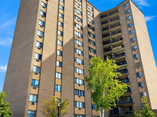 1025 Hancock St Unit 2P, Quincy, MA 02169