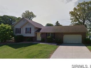 4311 Ann Dr, Alton, IL 62002