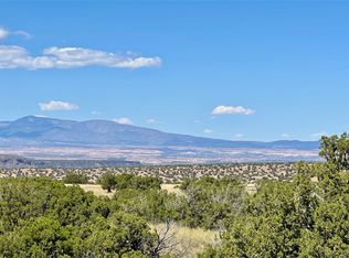42 Via Del Caballo, Santa Fe, NM 87506