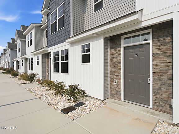 2nd image of 231 Sandy Cove Lane