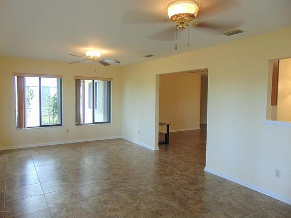 5th image of 1573 Pioneer Dr