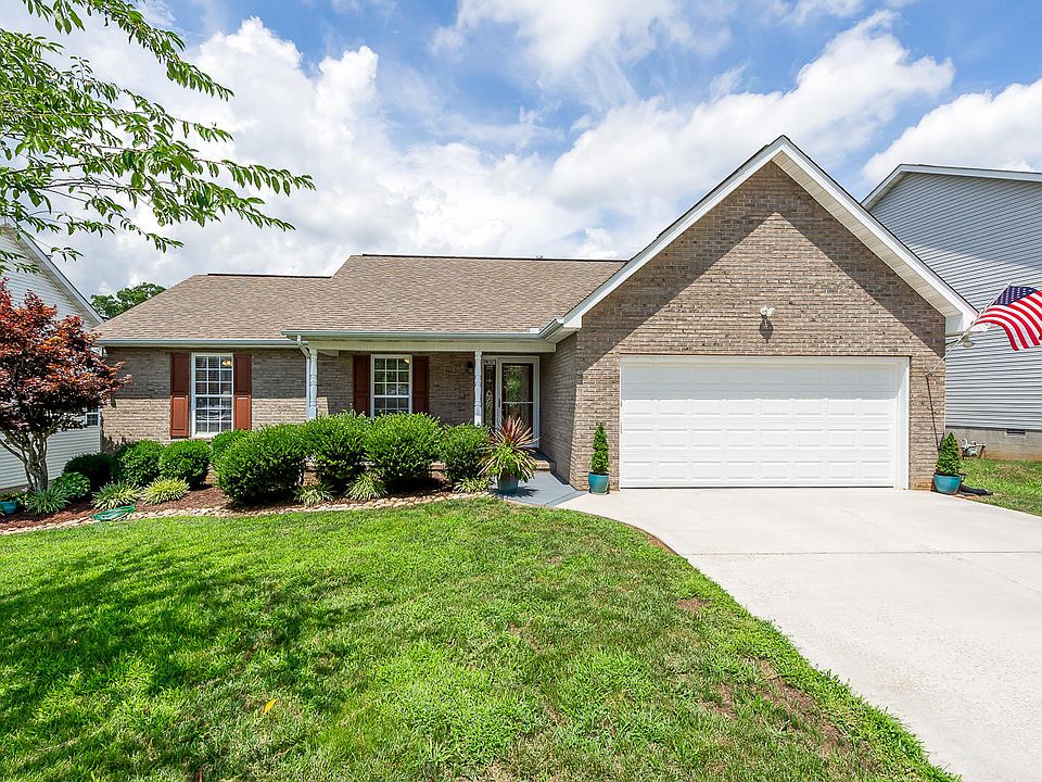 1st image of 5045 Horsestall Dr