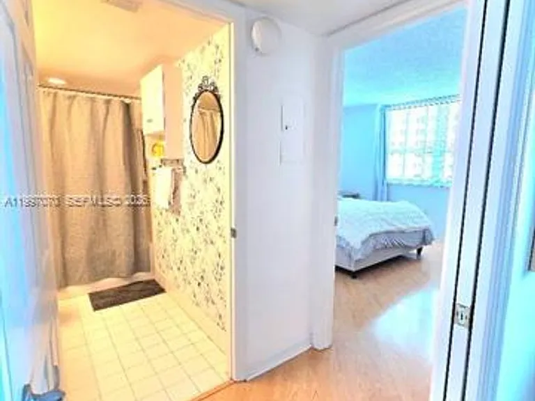 1155 Brickell Bay Dr #2006 — Photo 13