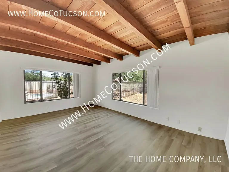 5243 N Stonehouse Pl — Photo 18