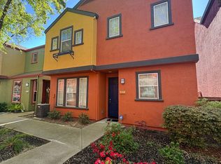 809 Sinter Ln, West Sacramento, CA 95691