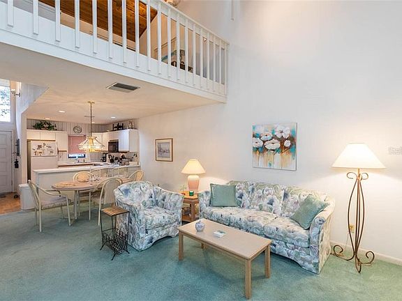 3rd image of 72 Aspen Dr #72