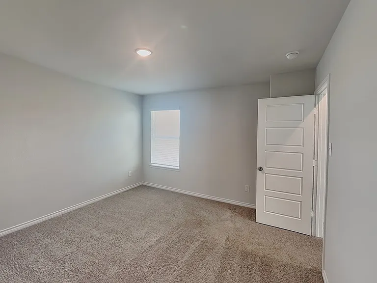 2436 Dahlia Dr — Photo 13