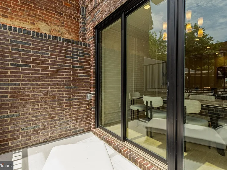 733 Euclid St NW #101 — Photo 25
