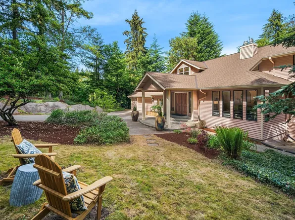22808 105th Avenue SW, Vashon, WA 98070