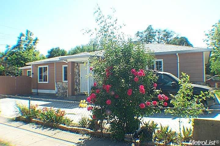 1st image of 947 S Eugenia Ave