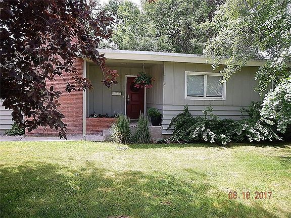 2nd image of 934 Delphinium Dr