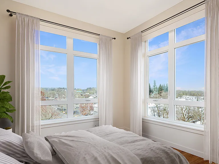 2BR, 1BA - 849+SF - Bedroom