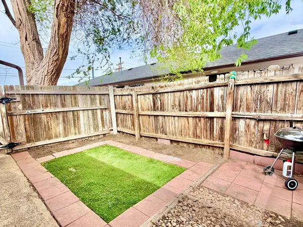 1145 Akron St #1145, Aurora, CO 80010