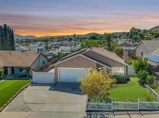 10344 Escadera Dr, Lakeside, CA 92040