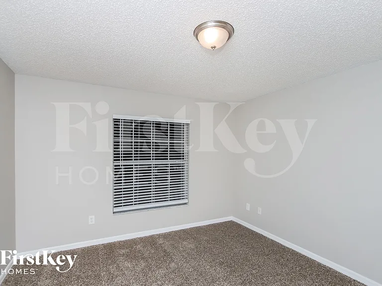 1448 Wacker Ave SE — Photo 11