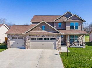 1413 W Harborway Dr, Chillicothe, IL 61523