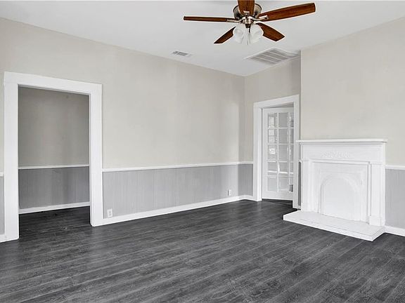 5th image of 1063 Selma St